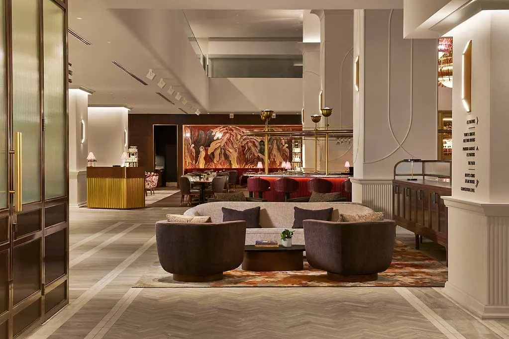 Hotel Hilton Toronto 4*,