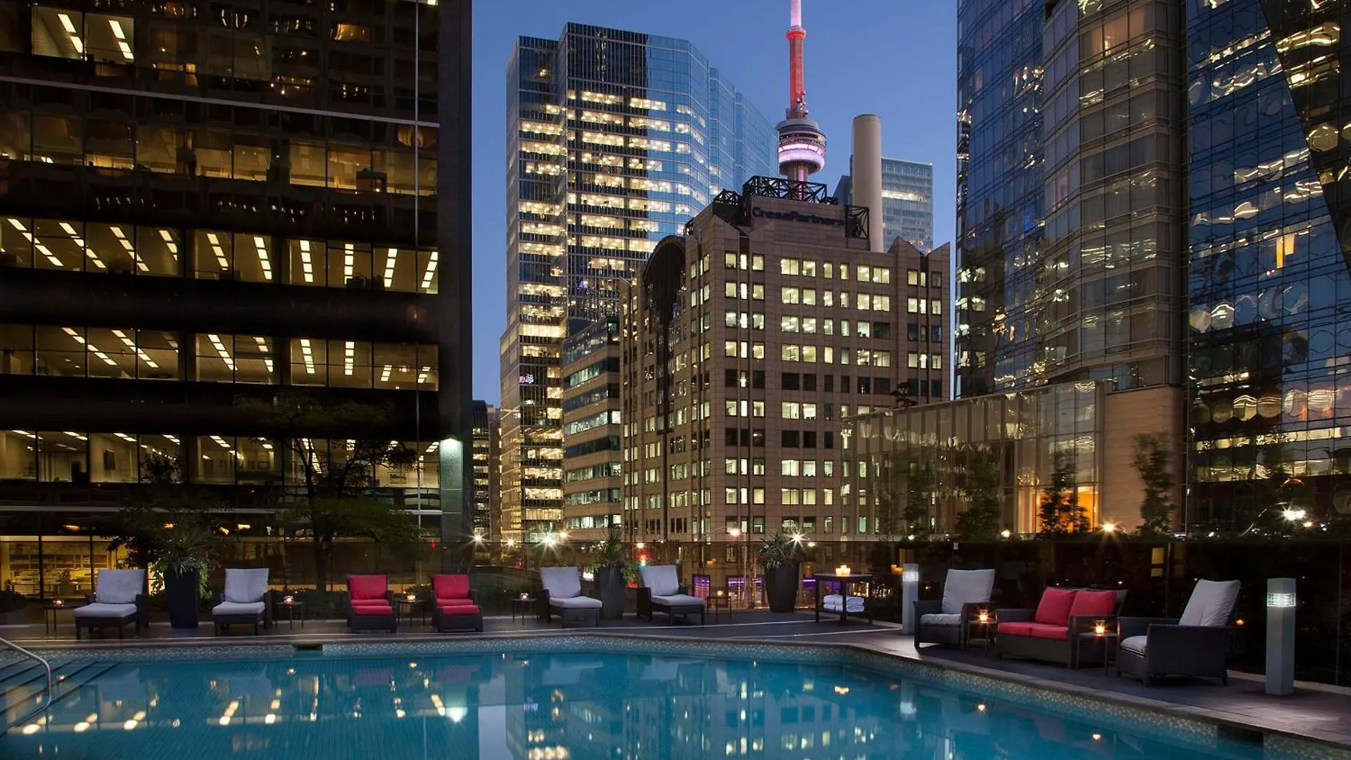 Hilton Toronto Hotel